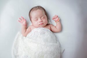 新生児が泣き止まない原因は何ですか？